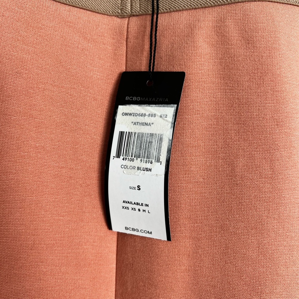 NWT BCBG Max Azria Athena skirt in blush, size S - Picture 7 of 8